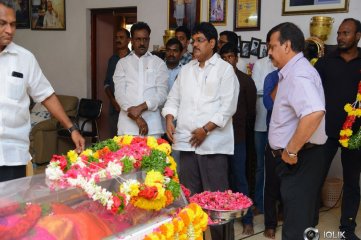Celebrities Pay Homage to Vijaya Nirmala Garu
